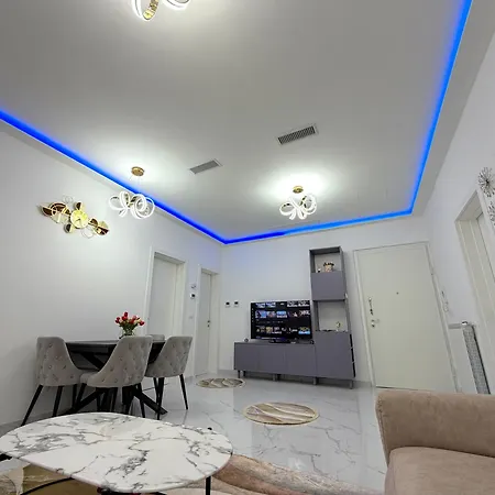 Perla Azzurra דירה *
